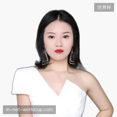钟成娜